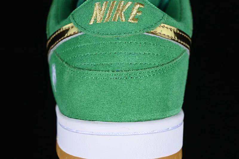 All categories Nk SB Dunk series Nk SB Dunk Low low-top sneakers Nk SB Dunk Low Pro green gold SB smashed backboard fashion casual sneakers BQ6817-303